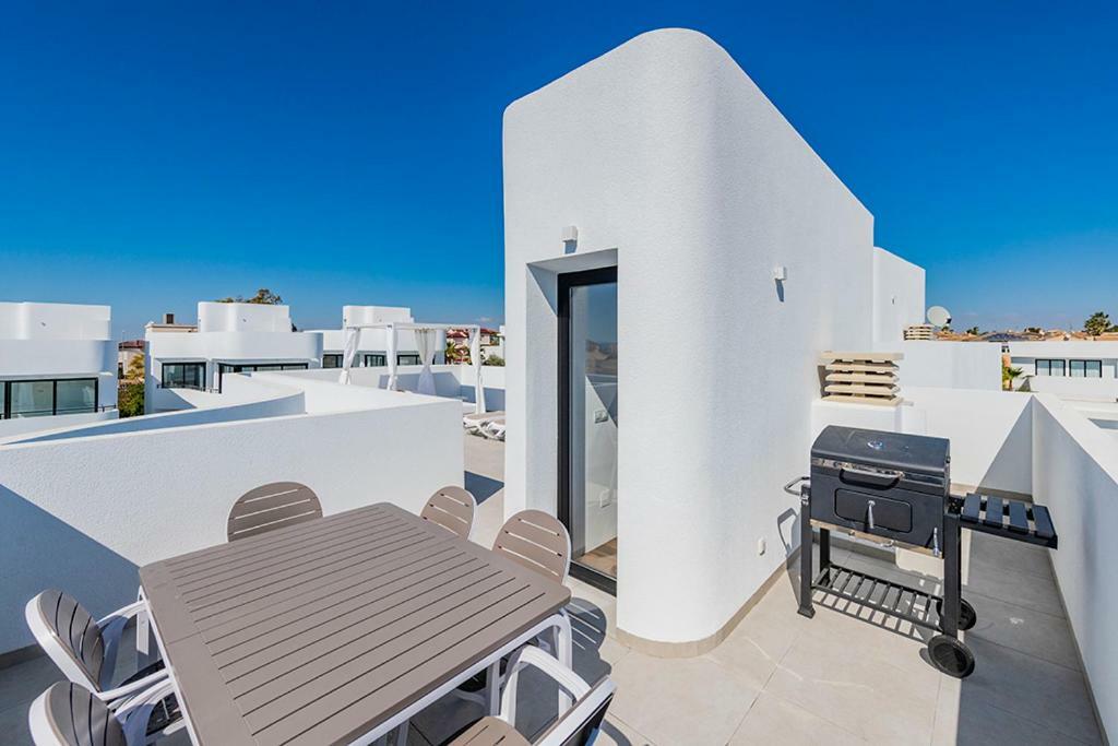 Stylish Villa 2018,Pool,3B.R.Wifi,Netflix San Fulgencio Ngoại thất bức ảnh
